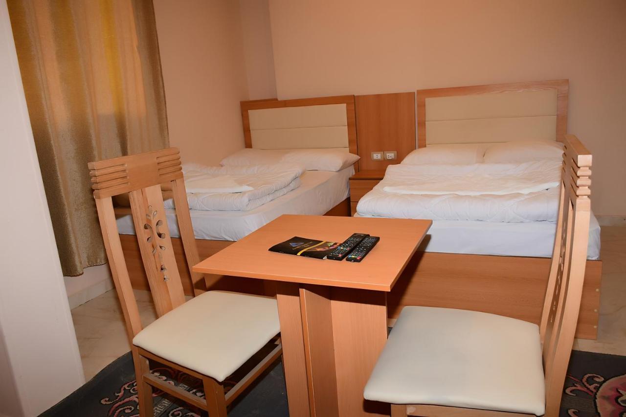 Grand Pyramids View Hotel Каир Экстерьер фото