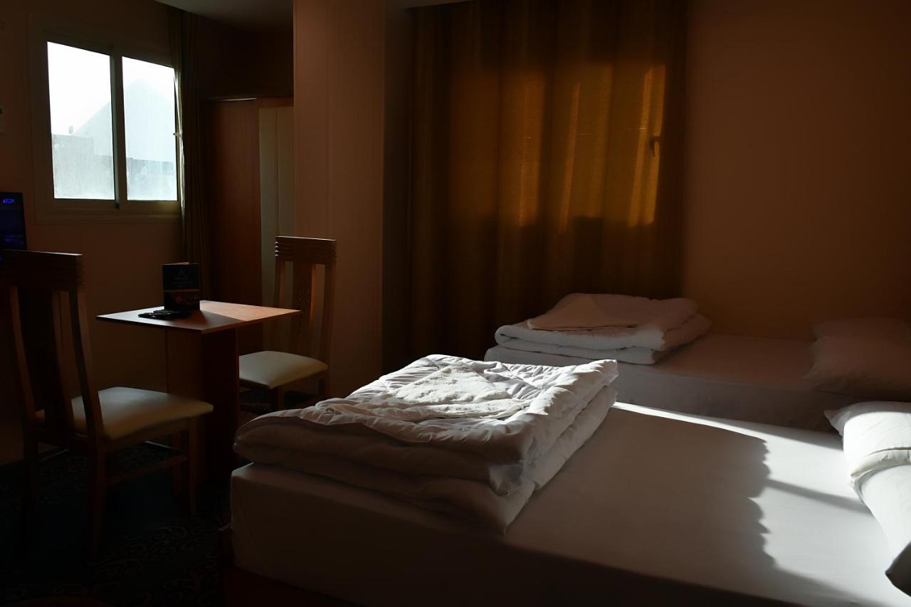 Grand Pyramids View Hotel Каир Экстерьер фото