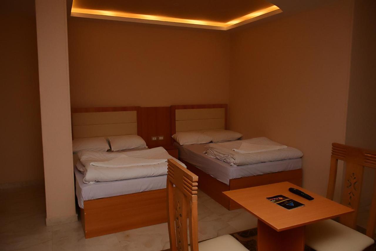 Grand Pyramids View Hotel Каир Экстерьер фото