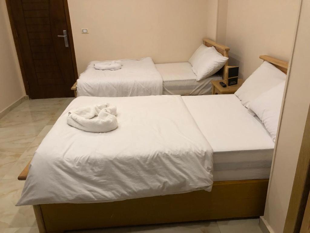 Grand Pyramids View Hotel Каир Экстерьер фото