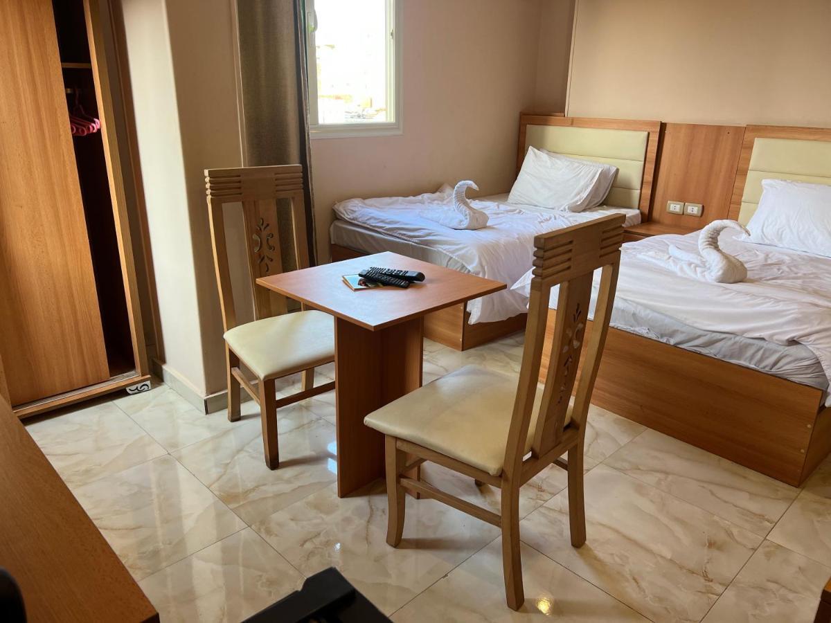 Grand Pyramids View Hotel Каир Экстерьер фото