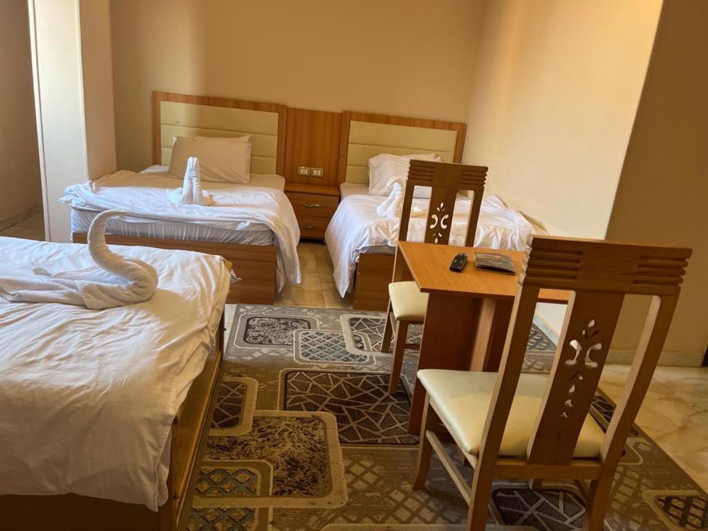 Grand Pyramids View Hotel Каир Экстерьер фото
